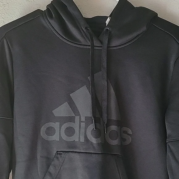 Adidas women's hoodie sweater - Picture 2 of 7